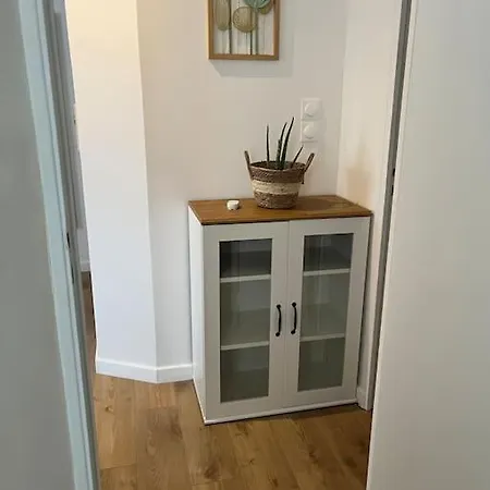 Appartement T2 Renove Lumineux A 15mins Du Vieux Port
